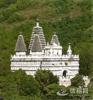 Пагоды Китая - пагода Цзиньганбаоцзо