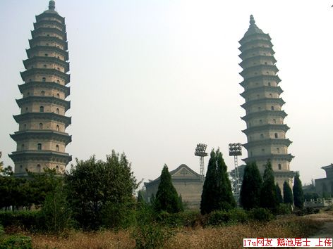 китайские пагоды - пагоды близнецы Шуанта