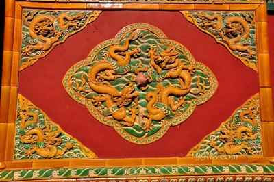 Драконы, парк Бэйхай