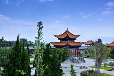 Три пагоды в Дали