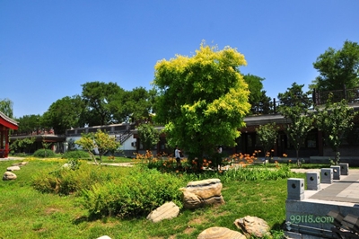 Парк у моста Марко Поло