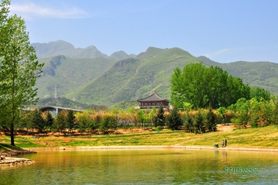 Горы, озеро Яньциху