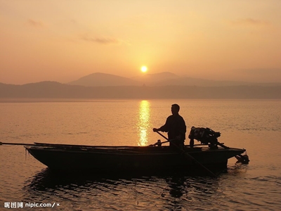 Чанчунь, вечер на озере