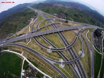 Автострада, Лунянь