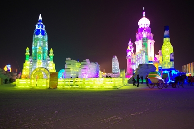 Ледяные здания в Харбине