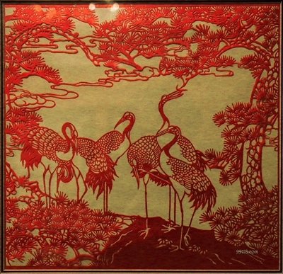 Картина из резной бумаги