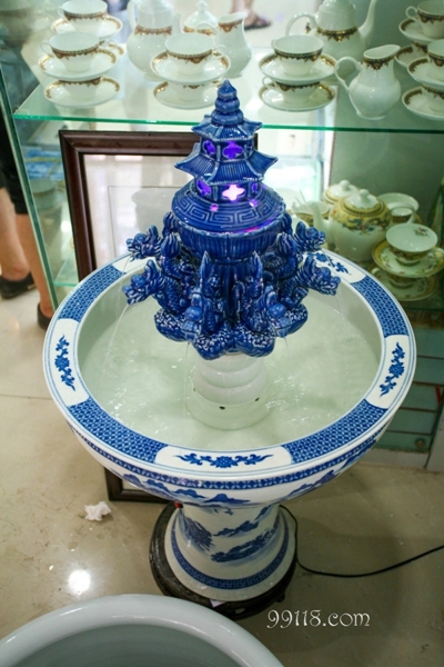 Фарфоровый фонтанчик