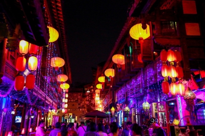 Древние улицы, ночь, Чэнду